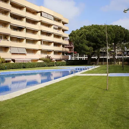 At070 Piscina, 4 Habitaciones, A 180m De La Playa